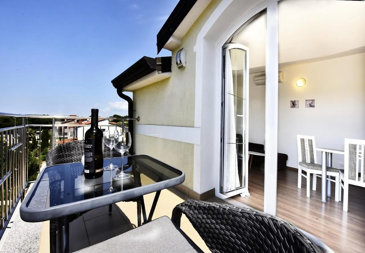 Tomic Apartments Porec